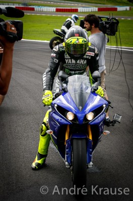 Rossi 12
